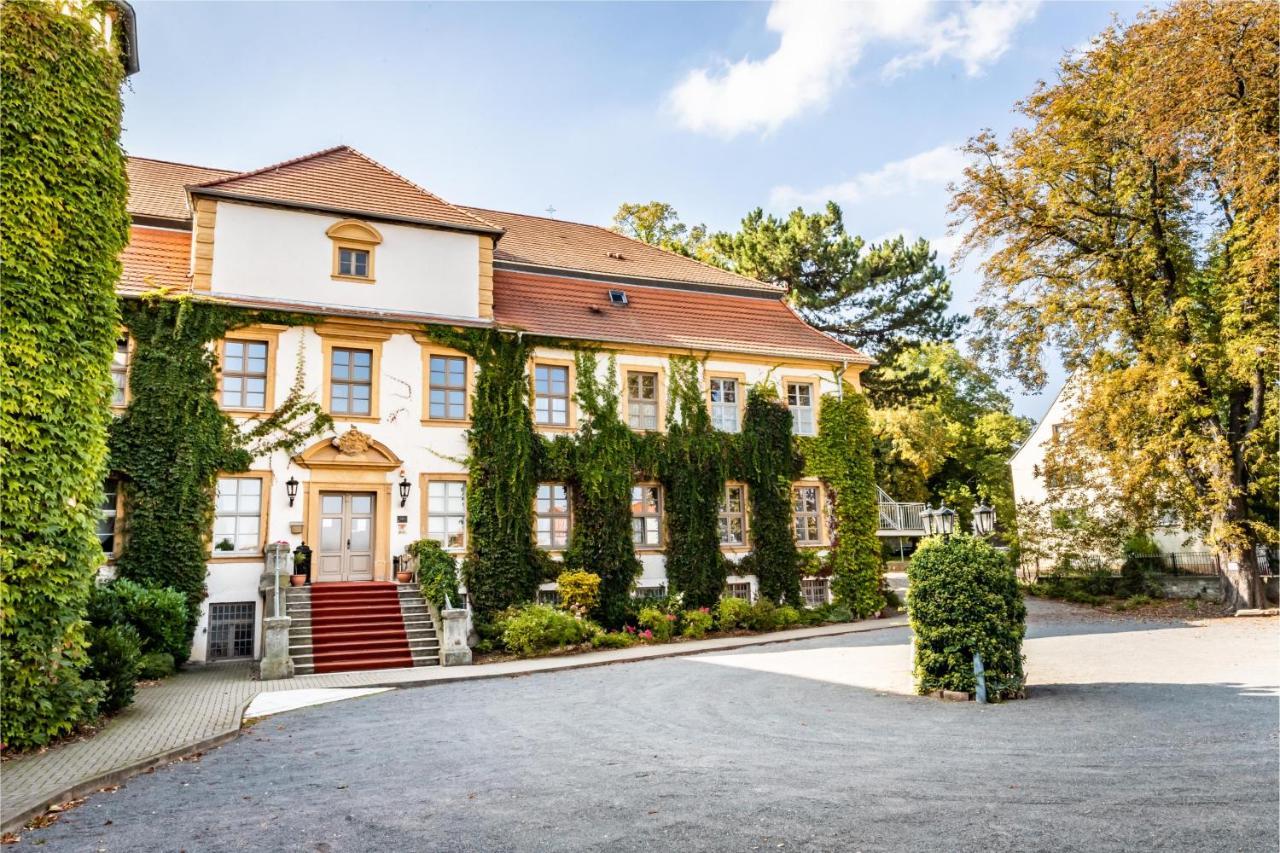 Stadtschloss Hecklingen*** Hecklingen  Exteriör bild